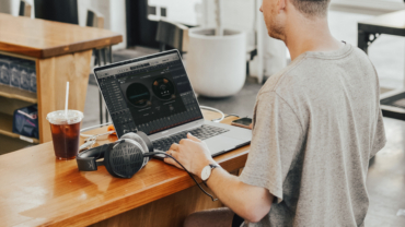 HEADPHONE LAB im Entwickler-Interview: Schluss mit dem Kopfhörer-Kompromiss