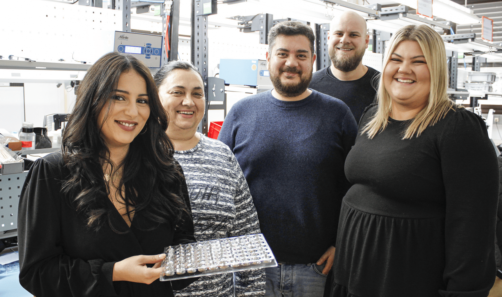 XELENTO (2. Generation) Teambild