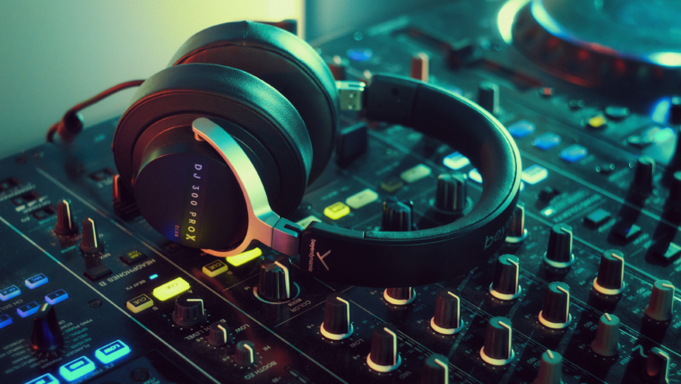 DJ Kopfhörer vs. Studio Kopfhörer - beyerdynamic